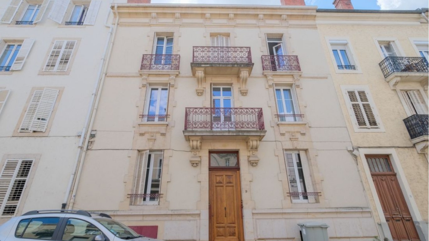 NANCY : Vallin