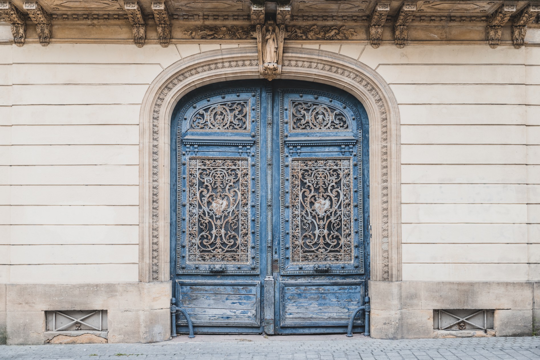 ORNAMENT, Metz