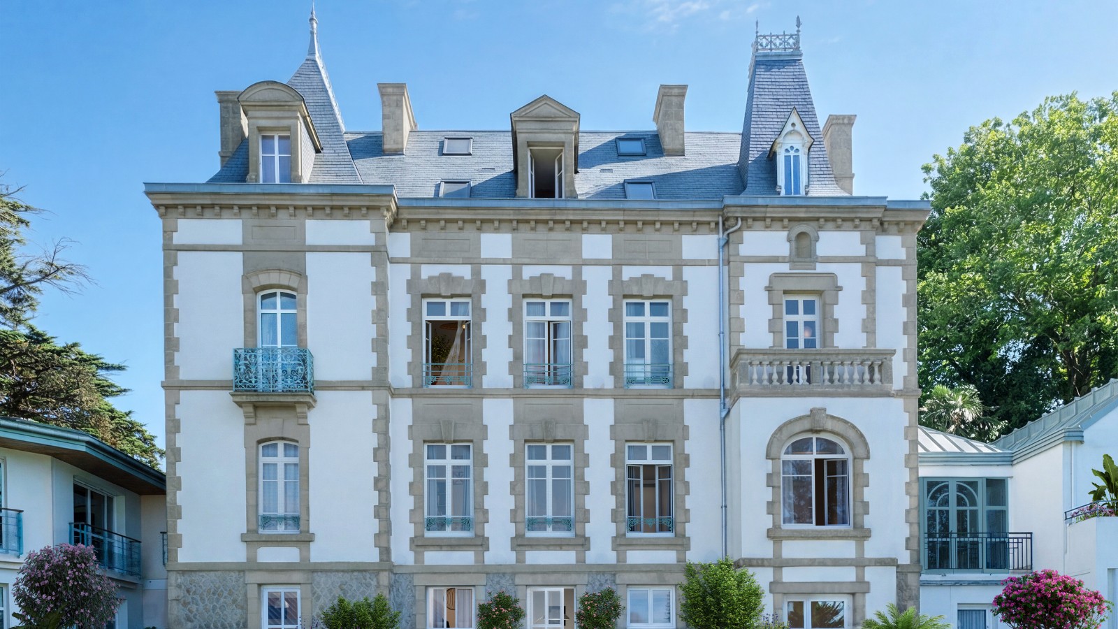 DOUARNENEZ : Le Clos de VALLOMBREUSE (DF)
